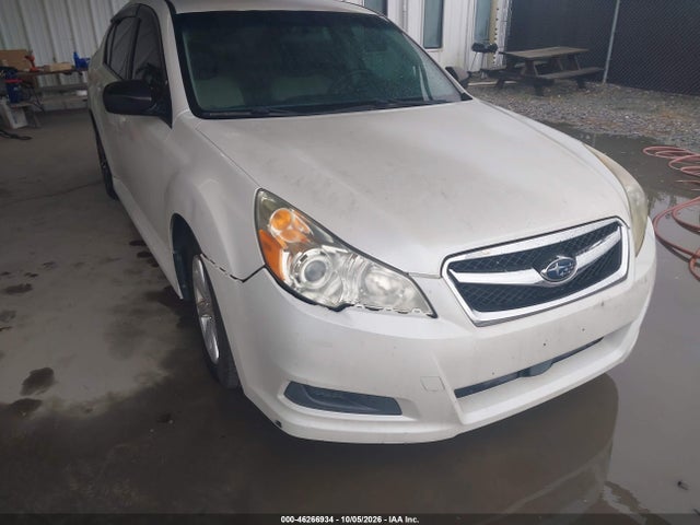2011 Subaru Legacy 2.5i მანქანა იყიდება აუქციონზე, vin: 4S3BMCA68B3250184, აუქციონის ნომერი: 46266934