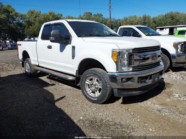 Продаж на аукціоні авто 2017 Ford F-250 Xlt, vin: 1FT7X2B62HEF00408, номер лоту: 46267178