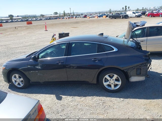 1G1ZC5ST9PF124660 Chevrolet Malibu Fwd 1fl