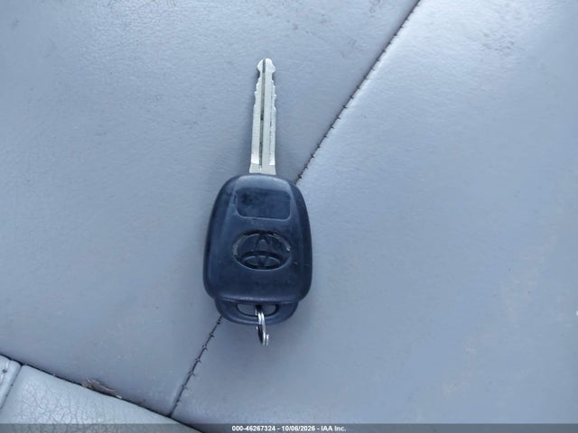 46267324 :رقم المزاد ، 4T1BF1FK5GU999168 vin ، 2016 Toyota Camry Le مزاد بيع