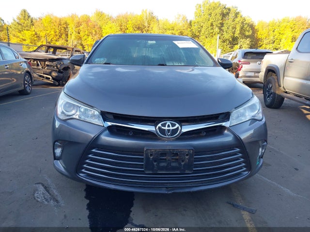 46267324 :رقم المزاد ، 4T1BF1FK5GU999168 vin ، 2016 Toyota Camry Le مزاد بيع