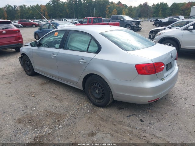 46267325 :رقم المزاد ، 3VW2K7AJ3EM221094 vin ، 2014 Volkswagen Jetta 2.0l S مزاد بيع