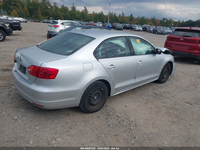 46267325 :رقم المزاد ، 3VW2K7AJ3EM221094 vin ، 2014 Volkswagen Jetta 2.0l S مزاد بيع