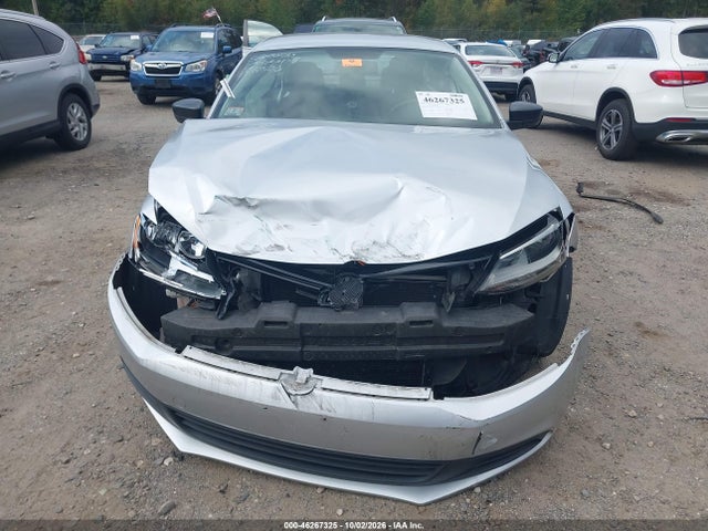 46267325 :رقم المزاد ، 3VW2K7AJ3EM221094 vin ، 2014 Volkswagen Jetta 2.0l S مزاد بيع