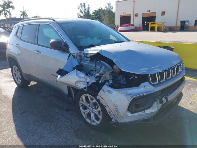 2024 Jeep Compass Latitude 4x4 მანქანა იყიდება აუქციონზე, vin: 3C4NJDBN2RT119090, აუქციონის ნომერი: 46267332