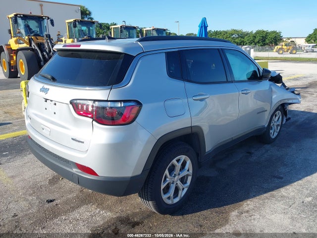 46267332 :رقم المزاد ، 3C4NJDBN2RT119090 vin ، 2024 Jeep Compass Latitude 4x4 مزاد بيع