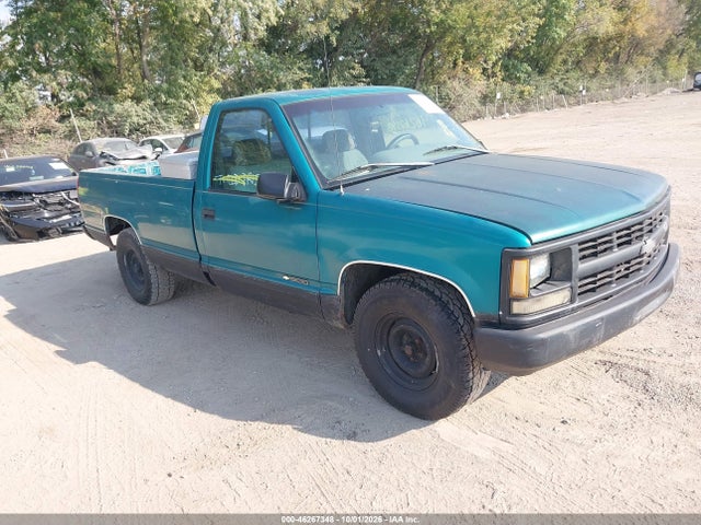 Auction sale of the 1995 Chevrolet Gmt-400 C1500, vin: 1GCEC14Z5SZ227839, lot number: 46267348