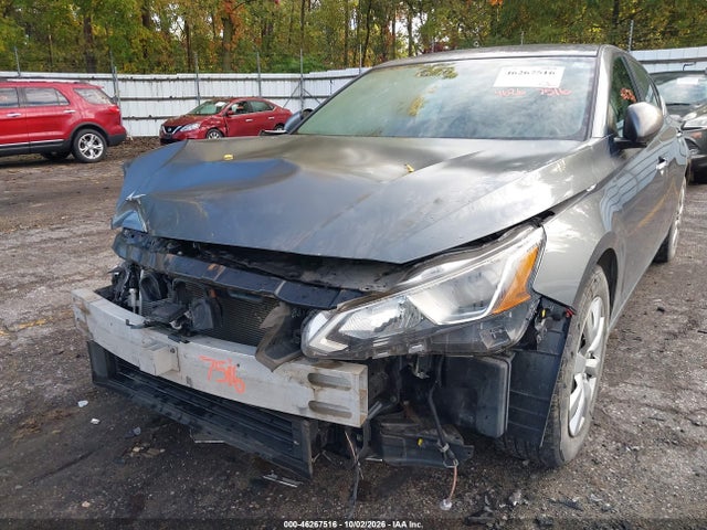 46267516 :رقم المزاد ، 1N4BL4BV0LC131308 vin ، 2020 Nissan Altima S Fwd مزاد بيع