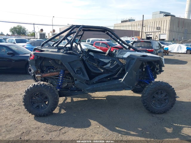 46267576 :رقم المزاد ، 3NSRAB92XLG166058 vin ، 2020 Polaris Rzr Pro Xp Premium مزاد بيع