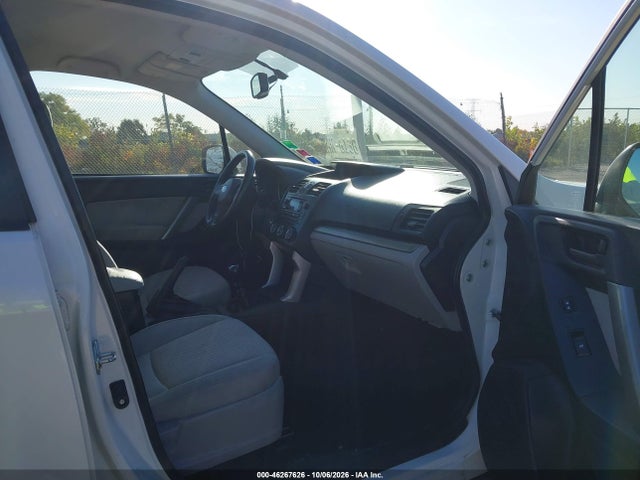 2014 Subaru Forester 2.5i Premium მანქანა იყიდება აუქციონზე, vin: JF2SJACC0EG403798, აუქციონის ნომერი: 46267626
