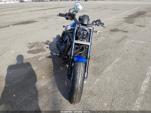 46267654 :رقم المزاد ، JH2SC8309RK301174 vin ، 2024 Honda Cmx1100 A مزاد بيع