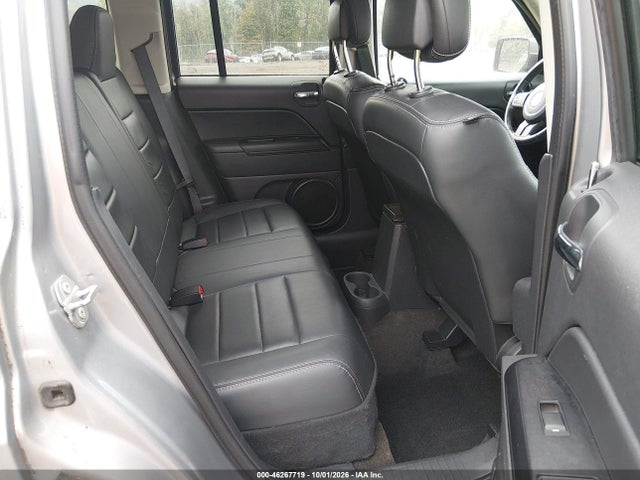 Продажа на аукционе авто 2016 Jeep Patriot High Altitude Edition, vin: 1C4NJRFB0GD696247, номер лота: 46267719