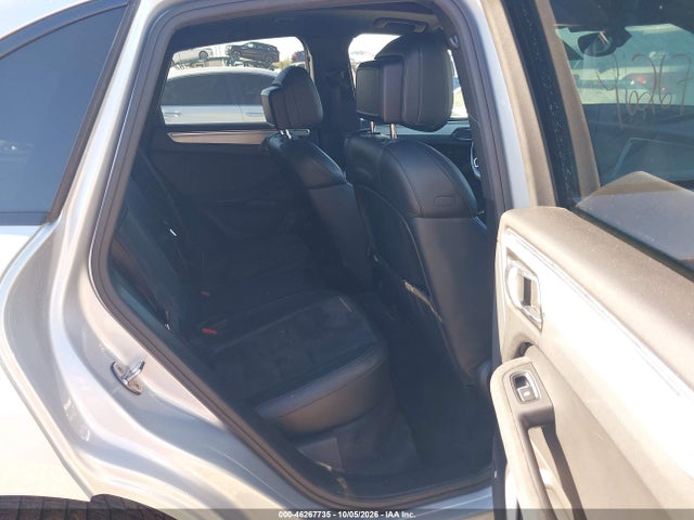 46267735 :رقم المزاد ، WP1AG2A50JLB64269 vin ، 2018 Porsche Macan Gts مزاد بيع