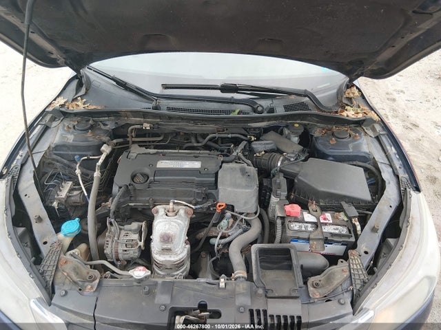 46267800 :رقم المزاد ، 1HGCR2F30FA254781 vin ، 2015 Honda Accord Lx مزاد بيع
