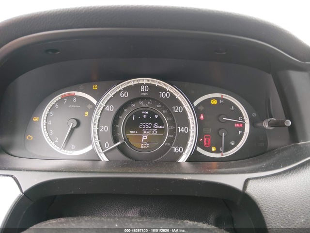 46267800 :رقم المزاد ، 1HGCR2F30FA254781 vin ، 2015 Honda Accord Lx مزاد بيع