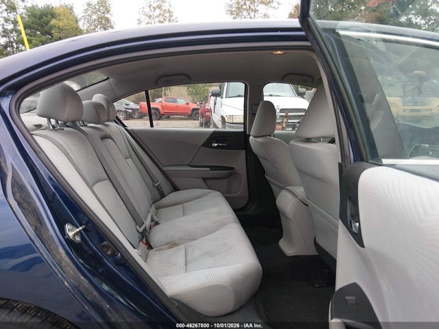 46267800 :رقم المزاد ، 1HGCR2F30FA254781 vin ، 2015 Honda Accord Lx مزاد بيع
