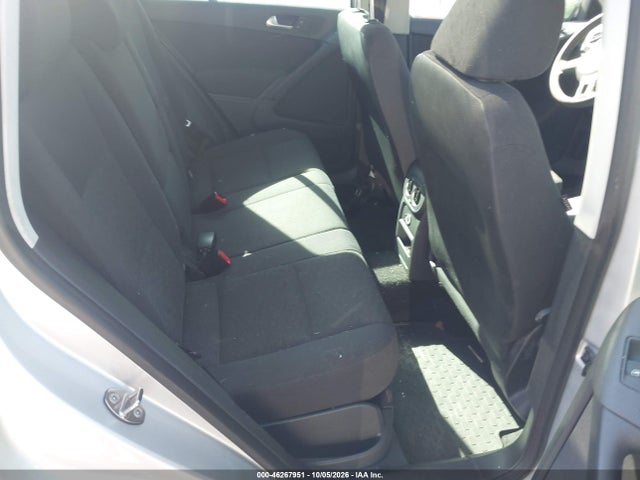 Продаж на аукціоні авто 2012 Volkswagen Tiguan S, vin: WVGBV7AX2CW568634, номер лоту: 46267951