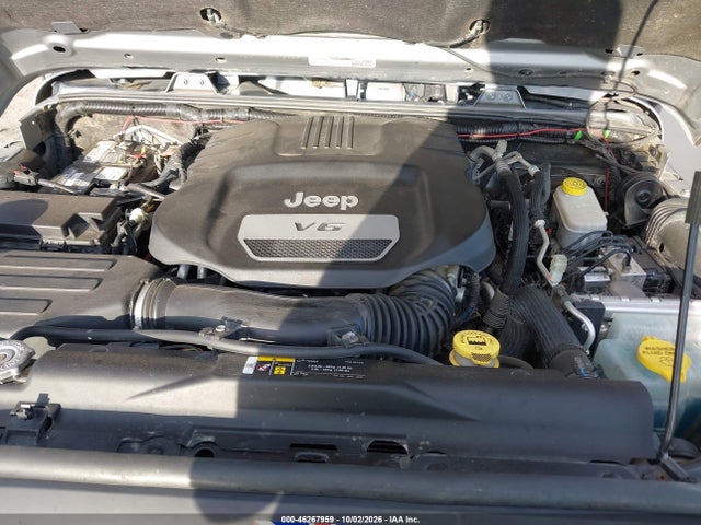 46267959 :رقم المزاد ، 1C4BJWEG3JL809118 vin ، 2018 Jeep Wrangler Jk Unlimited Altitude 4x4 مزاد بيع