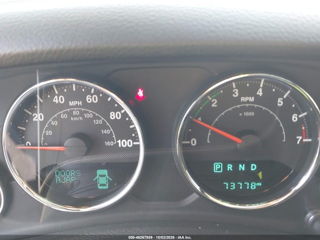 46267959 :رقم المزاد ، 1C4BJWEG3JL809118 vin ، 2018 Jeep Wrangler Jk Unlimited Altitude 4x4 مزاد بيع