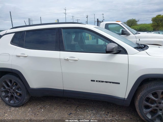 46267966 :رقم المزاد ، 3C4NJCEB3MT545830 vin ، 2021 Jeep Compass 80th Anniversary Fwd مزاد بيع