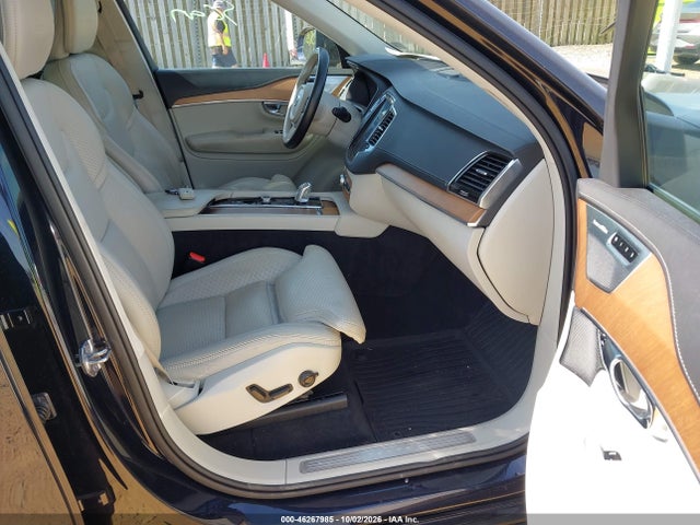 Auction sale of the 2019 Volvo Xc90 Hybrid T8 Inscription, vin: YV4BR0CL6K1435233, lot number: 46267985
