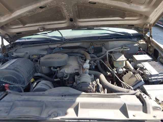 2000 Chevrolet K3500 მანქანა იყიდება აუქციონზე, vin: 1GCHK34J4YR206706, აუქციონის ნომერი: 46268007