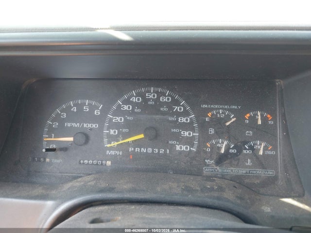 2000 Chevrolet K3500 მანქანა იყიდება აუქციონზე, vin: 1GCHK34J4YR206706, აუქციონის ნომერი: 46268007