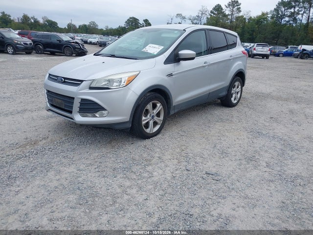 1FMCU9GX5FUB69372 Ford ESCAPE SE