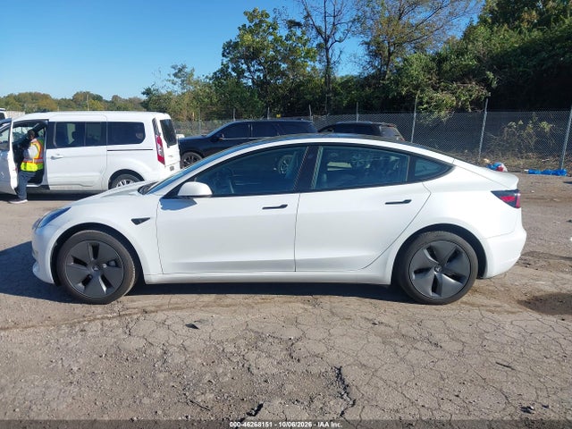 46268151 :رقم المزاد ، 5YJ3E1EB7NF306037 vin ، 2022 Tesla Model 3 Long Range Dual Motor All-wheel Drive مزاد بيع