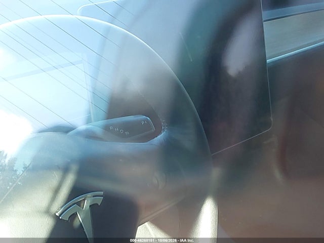 46268151 :رقم المزاد ، 5YJ3E1EB7NF306037 vin ، 2022 Tesla Model 3 Long Range Dual Motor All-wheel Drive مزاد بيع