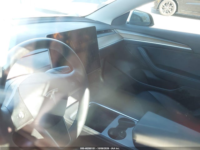 46268151 :رقم المزاد ، 5YJ3E1EB7NF306037 vin ، 2022 Tesla Model 3 Long Range Dual Motor All-wheel Drive مزاد بيع