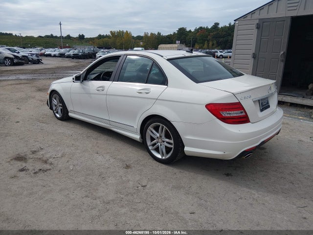 Продаж на аукціоні авто 2012 Mercedes-benz C 300 Sport 4matic, vin: WDDGF8BB0CA710093, номер лоту: 46268195