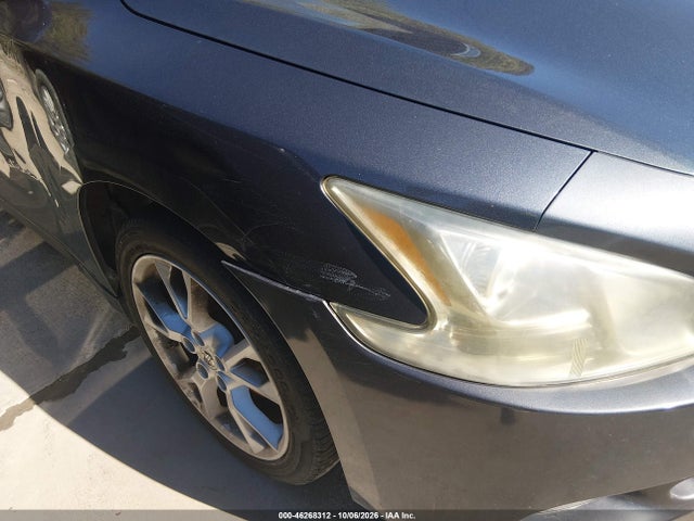 2013 Nissan Maxima 3.5 Sv მანქანა იყიდება აუქციონზე, vin: 1N4AA5APXDC815701, აუქციონის ნომერი: 46268312