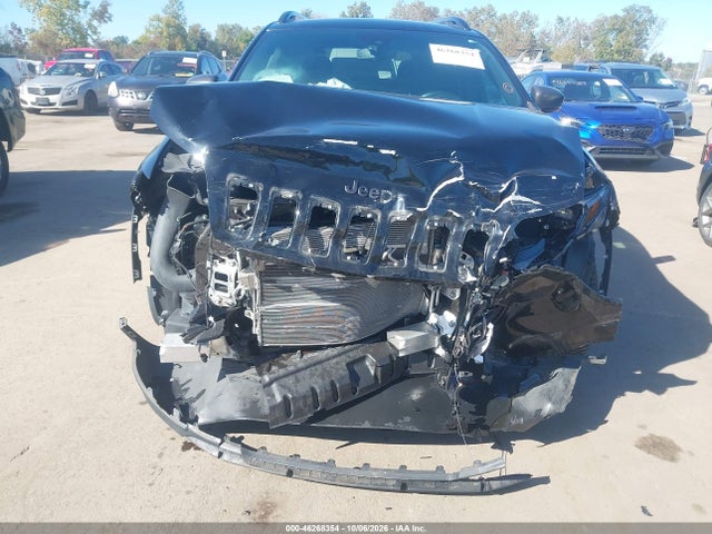 46268354 :رقم المزاد ، 1C4PJMMX6MD118210 vin ، 2021 Jeep Cherokee 80th Anniversary 4x4 مزاد بيع