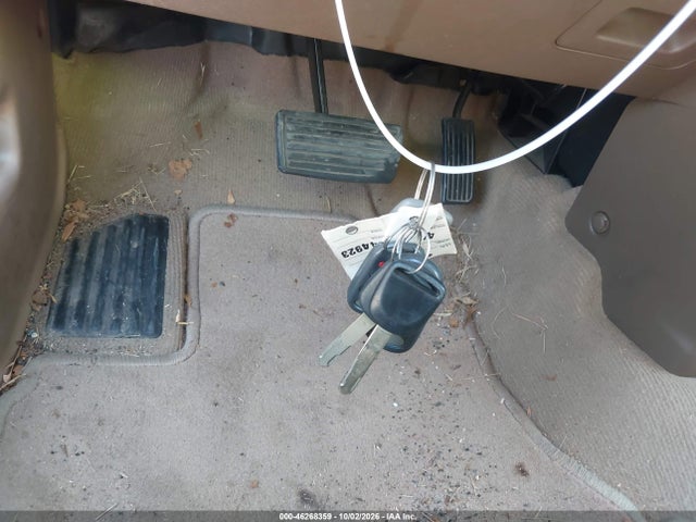 46268359 :رقم المزاد ، SHSRD788X4U217053 vin ، 2004 Honda Cr-v Ex مزاد بيع