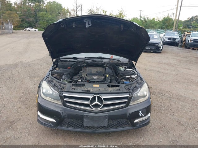 Aukcja sprzedaży 2014 Mercedes-benz C 250 Sport, vin: WDDGF4HB3EA954694, numer aukcji: 46268483