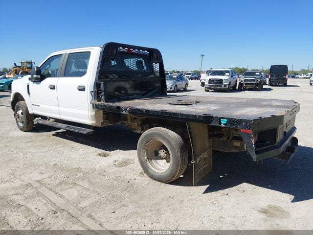 46268512 :رقم المزاد ، 1FD8W3HTXJEB54278 vin ، 2018 Ford F-350 Chassis Xl مزاد بيع
