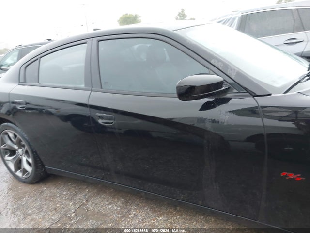 46268686 :رقم المزاد ، 2C3CDXCT1FH889531 vin ، 2015 Dodge Charger R/t مزاد بيع