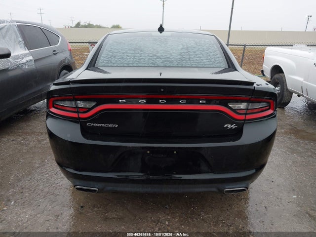46268686 :رقم المزاد ، 2C3CDXCT1FH889531 vin ، 2015 Dodge Charger R/t مزاد بيع