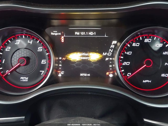 46268686 :رقم المزاد ، 2C3CDXCT1FH889531 vin ، 2015 Dodge Charger R/t مزاد بيع