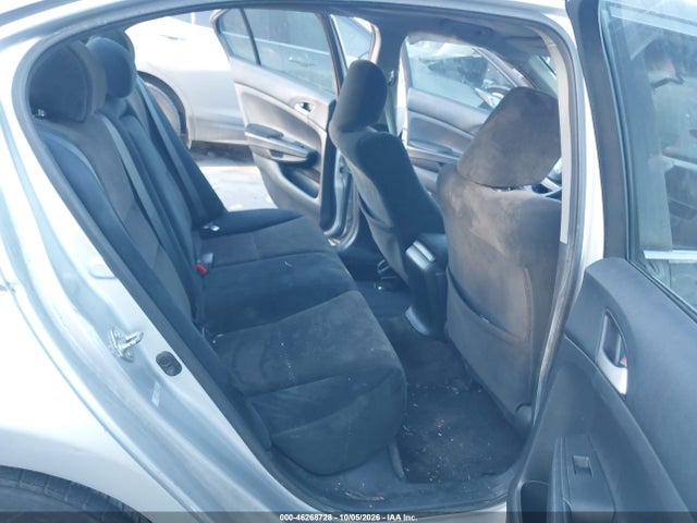 46268728 :رقم المزاد ، 1HGCP2F30AA135370 vin ، 2010 Honda Accord 2.4 Lx مزاد بيع