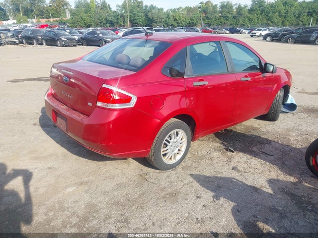 2011 Ford Focus Se მანქანა იყიდება აუქციონზე, vin: 1FAHP3FN5BW104993, აუქციონის ნომერი: 46268742