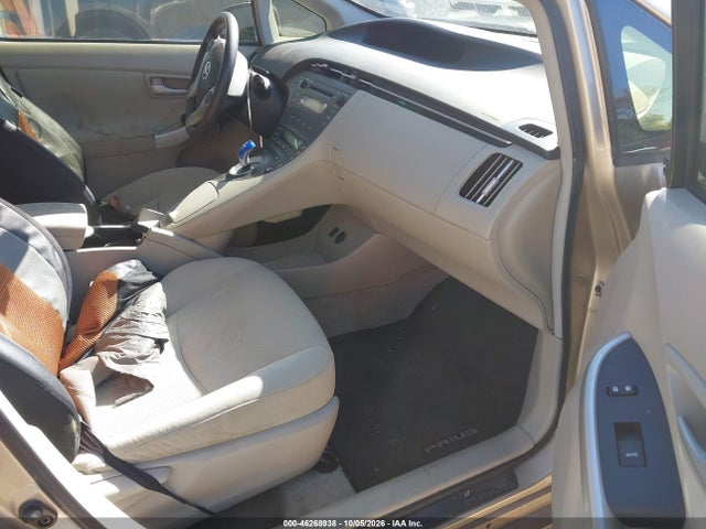 46268938 :رقم المزاد ، JTDKN3DU1B1435602 vin ، 2011 Toyota Prius Two مزاد بيع