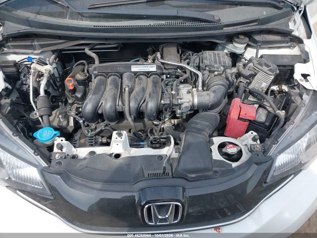 46268960 :رقم المزاد ، 3HGGK5H88FM736191 vin ، 2015 Honda Fit Ex/ex-l مزاد بيع