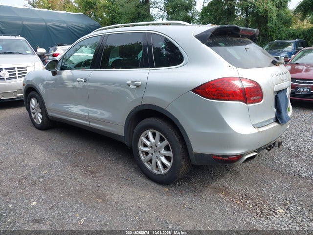 46268974 :رقم المزاد ، WP1AA2A24CLA10156 vin ، 2012 Porsche Cayenne مزاد بيع