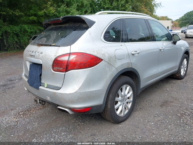 46268974 :رقم المزاد ، WP1AA2A24CLA10156 vin ، 2012 Porsche Cayenne مزاد بيع