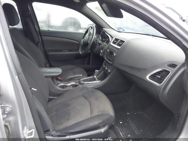 46269143 :رقم المزاد ، 1C3CDZCB1DN632411 vin ، 2013 Dodge Avenger Sxt مزاد بيع
