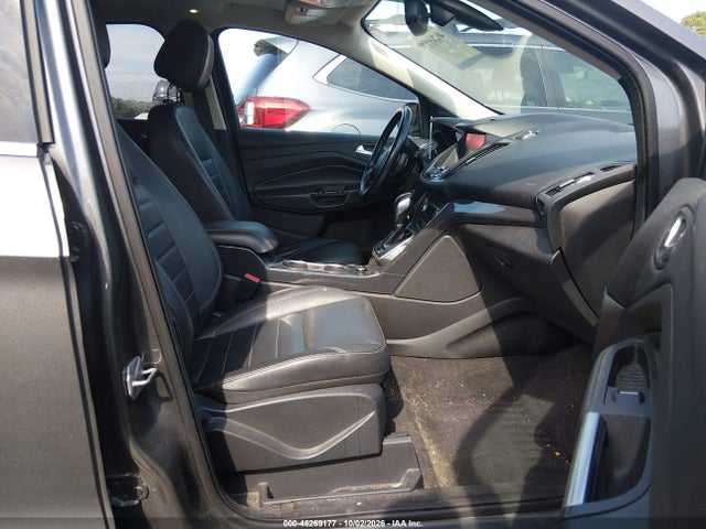 46269177 :رقم المزاد ، 1FMCU9J90EUB52522 vin ، 2014 Ford Escape Titanium مزاد بيع