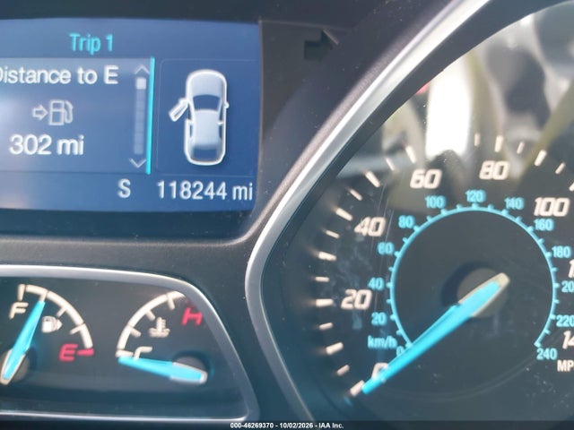 46269370 :رقم المزاد ، 1FMCU9GX8FUC85228 vin ، 2015 Ford Escape Se مزاد بيع