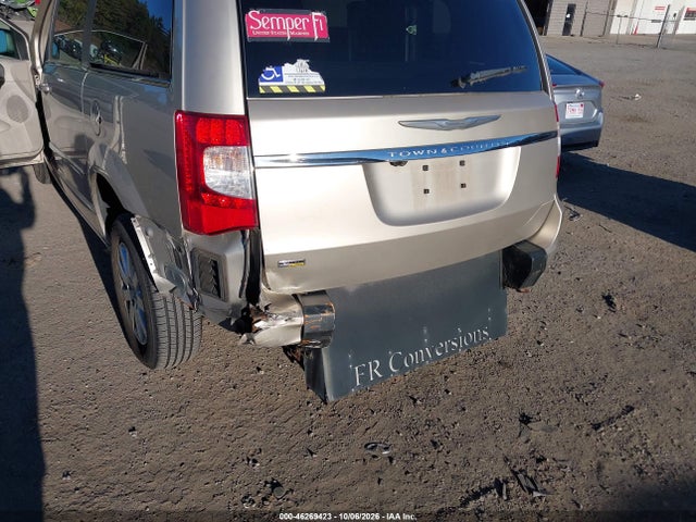 Продаж на аукціоні авто 2015 Chrysler Town & Country Touring, vin: 2C4RC1BGXFR740443, номер лоту: 46269423
